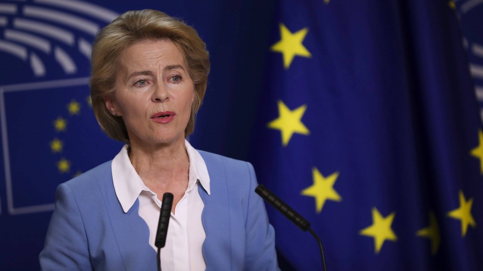 L&rsquo;ALLEMANDE URSULA VON DER LEYEN  SUCCEDE AU LUXEMBOURGEOIS  JEAN-CLAUDE JUNCKER  EN QUALITE DE PRESIDENTE DE LA COMMISSION EUROPEENNE