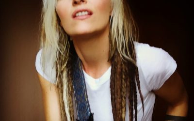 WOMEN e LIFE MUSIC WITH LINDA JACOB EN ATTENDANT SON NOUVEL ALBUM