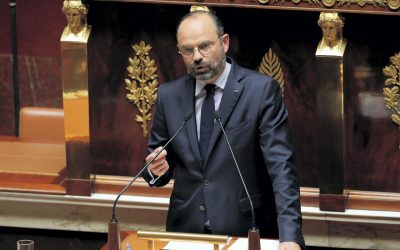 ATTENDU AU TOURNANT