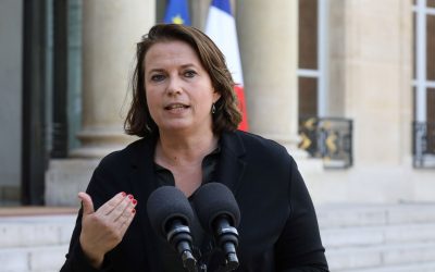 DROITS ET LIBERTES PUBLIQUES : CLAIRE HEDON PRESSENTIE POUR SUCCEDER A JACQUES TOUBON