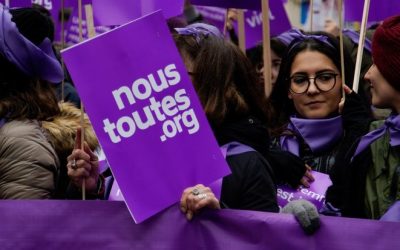 STOP AUX VIOLENCES FAÎTES AUX FEMMES !
