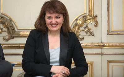 POUR UNE DÉMOCRATIE FÉMINISTE