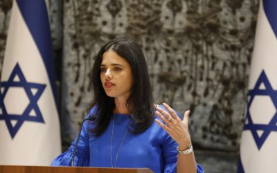 EN ISRAËL AYELET SHAKED EXPRIME SA HAINE POUR LES PETITS SERPENTS