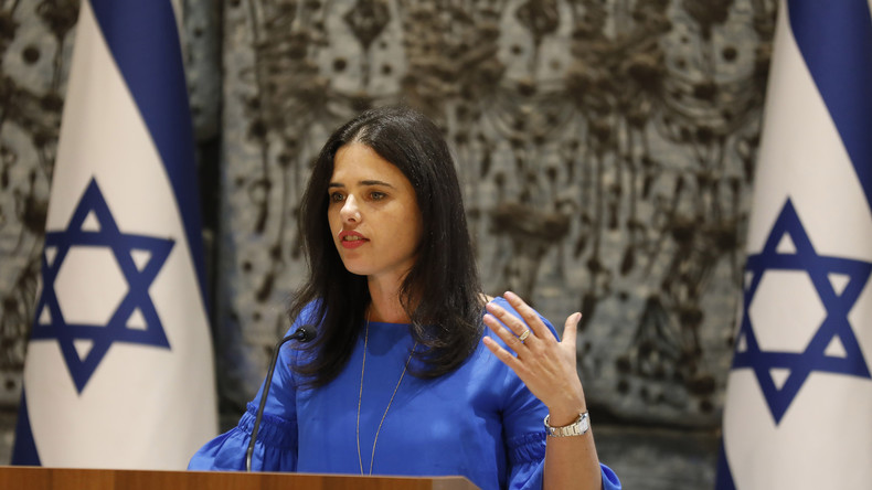 EN ISRAËL AYELET SHAKED EXPRIME SA HAINE POUR LES PETITS SERPENTS