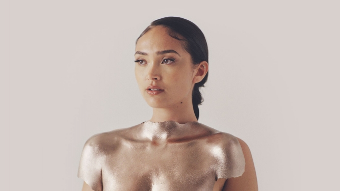 EN REGARDANT ET EN ÉCOUTANT JOY CROOKES VOUS ALLEZ CRAQUER