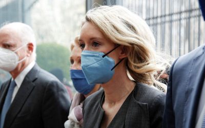 ELIZABETH HOLMES  LE MAUVAIS VISAGE D&rsquo;UNE GIRL BOSS