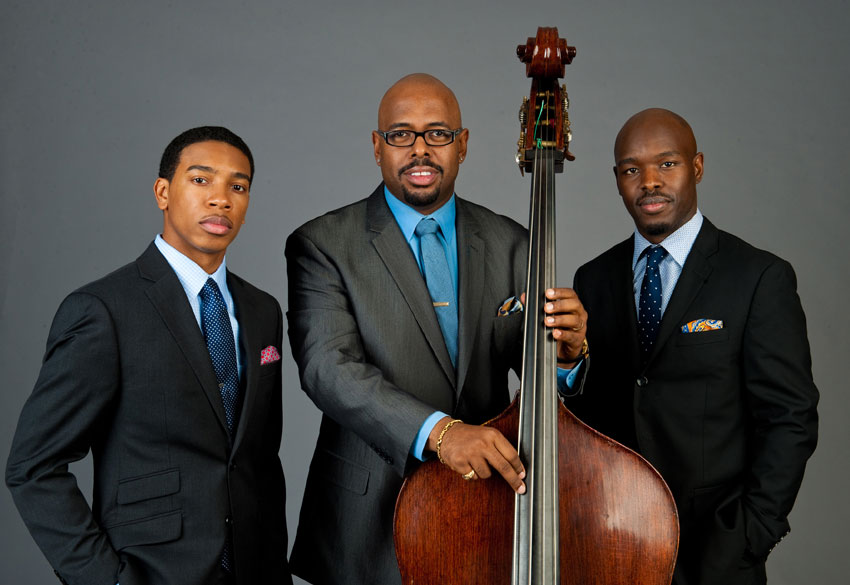 PASSAGE A L&rsquo;HEURE D&rsquo;ÉTÉ SOUS LA CONDUITE DE CHRISTIAN McBRIDGE