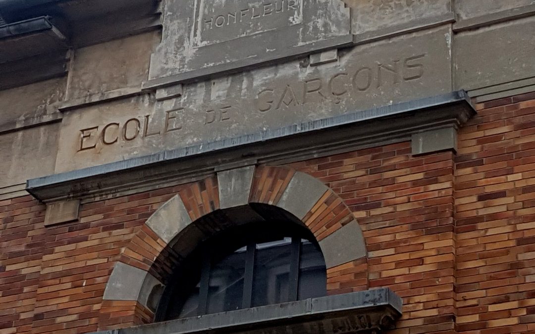 QUI A EU CETTE IDÉE FOLLE ?