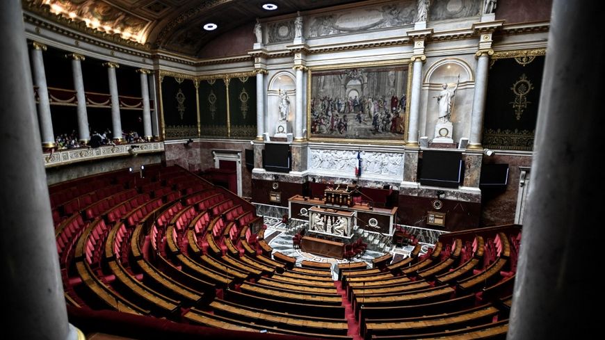 DES LÉGISLATIVES AU PARFUM DE MIDTERMS ( Chronique audio podcast)