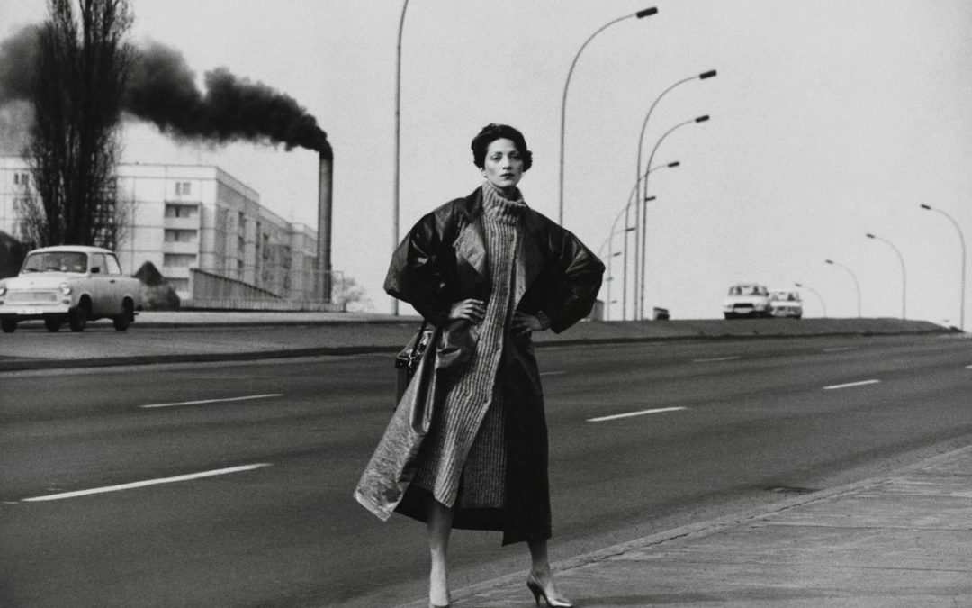 LES REGARDS SUBJECTIFS  DE SIBYLLE BERGEMANN EXPOSÉS À BERLIN