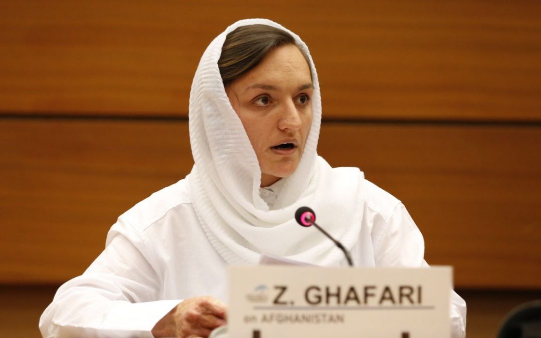 ZARIFA GHAFARI LE COMBAT D&rsquo;UNE AFGHANE  DANS UN MONDE D&rsquo;HOMMES
