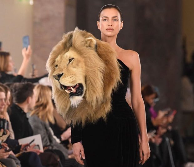 CHASSE AU BUZZ EN FASHION-WEEK 2023