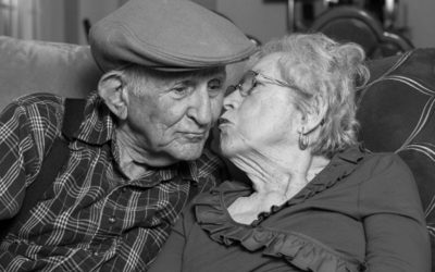 COMMENT PENSER ET PARLER VIEUX QUAND ON EST « ENCORE » JEUNE ?