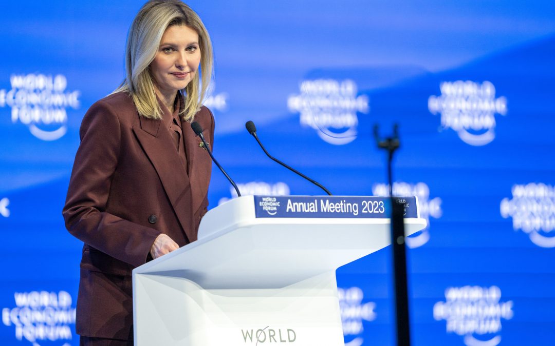 À DAVOS LA PREMIÈRE DAME D&rsquo;UKRAINE RENOUVELLE SON APPEL À L&rsquo;AIDE AUX GRANDS DE CE MONDE