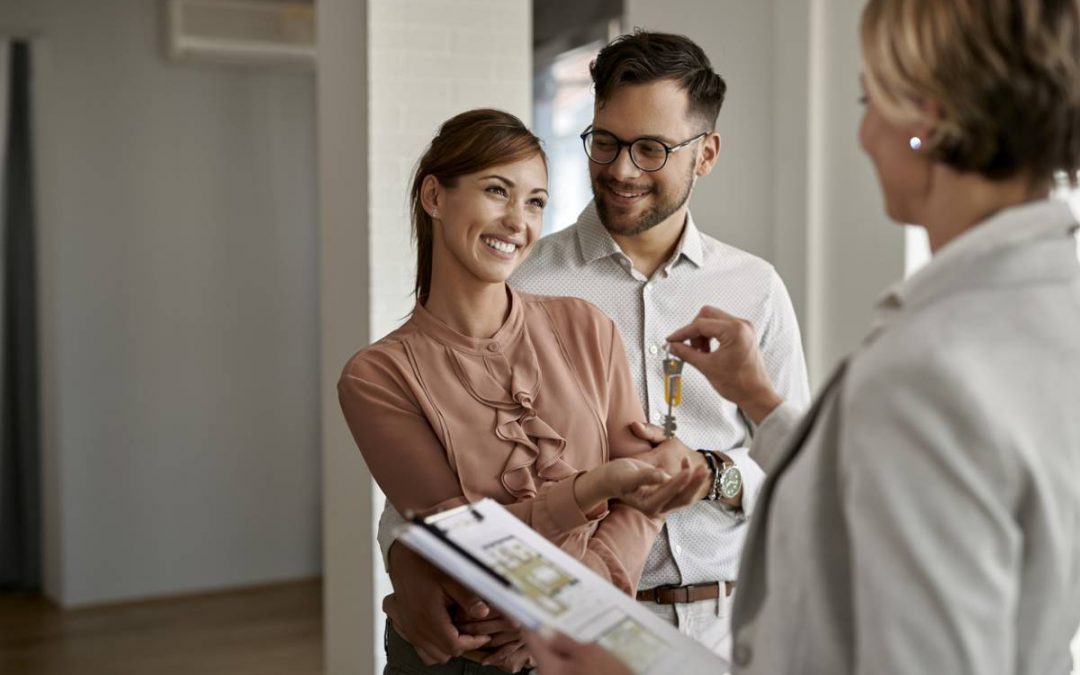 LES FEMMES SONT-ELLES CIGALES OU FOURMIS ?