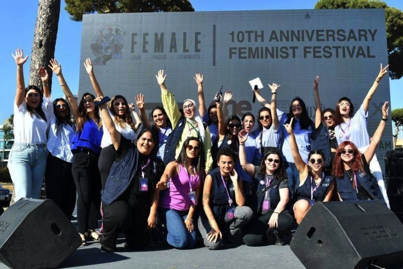 REGARD SUR UN ÉVÈNEMENT FÉMINISTE QUI A EU LIEU CE WEEK-END À 2439 Km DE MOSCOU