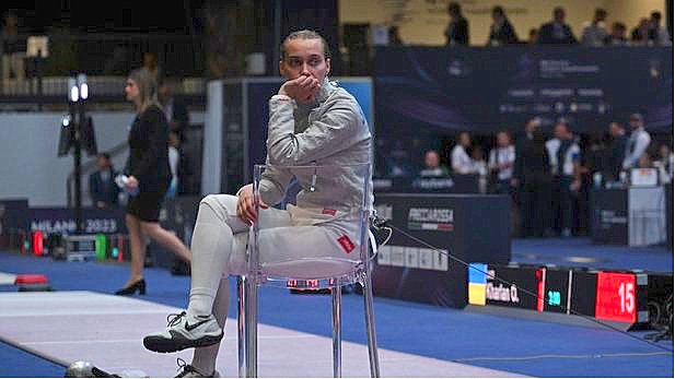 POURQUOI S&rsquo;ESCRIMER À SABRER CE QUI FAIT HONNEUR AU SPORT ?