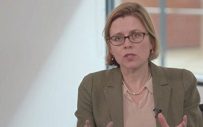 FIONA SCOTT MORTON RENONCE AVEC PANACHE À SA NOMINATION À UN POSTE CLÉ