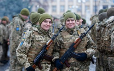 LES BESOINS DE RECRUTEMENT DE FEMMES DANS L’ARMÉE UKRAINIENNE SE CONFIRMENT