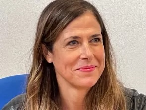 ALESSANDRA TODDE PREMIÈRE FEMME ÉLUE PRÉSIDENTE DE LA SARDAIGNE