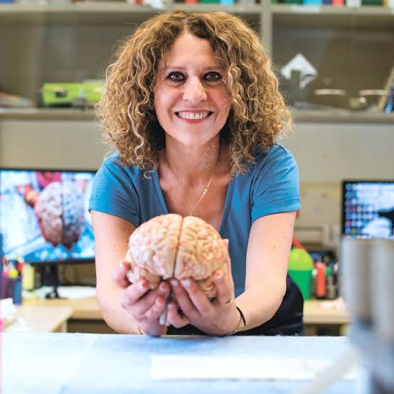 QUE CHERCHE À FAIRE COMPRENDRE MOUNA MAROUN RECTRICE DE L’UNIVERSITÉ DE HAÏFA ?