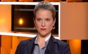 LUCIE CASTETS : TROP BIEN POUR EUX ET LUI ?